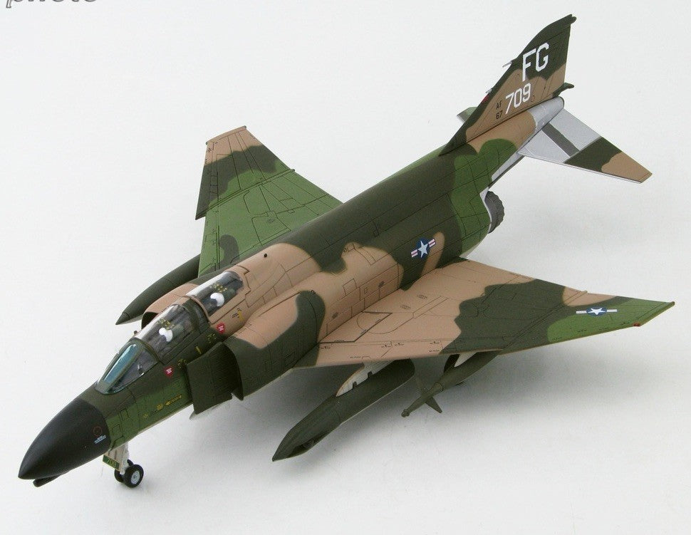 Hobby Master HA1949 1/72 McDonnell Douglas F-4D Phantom 433rd TFS 67-709 Ubon