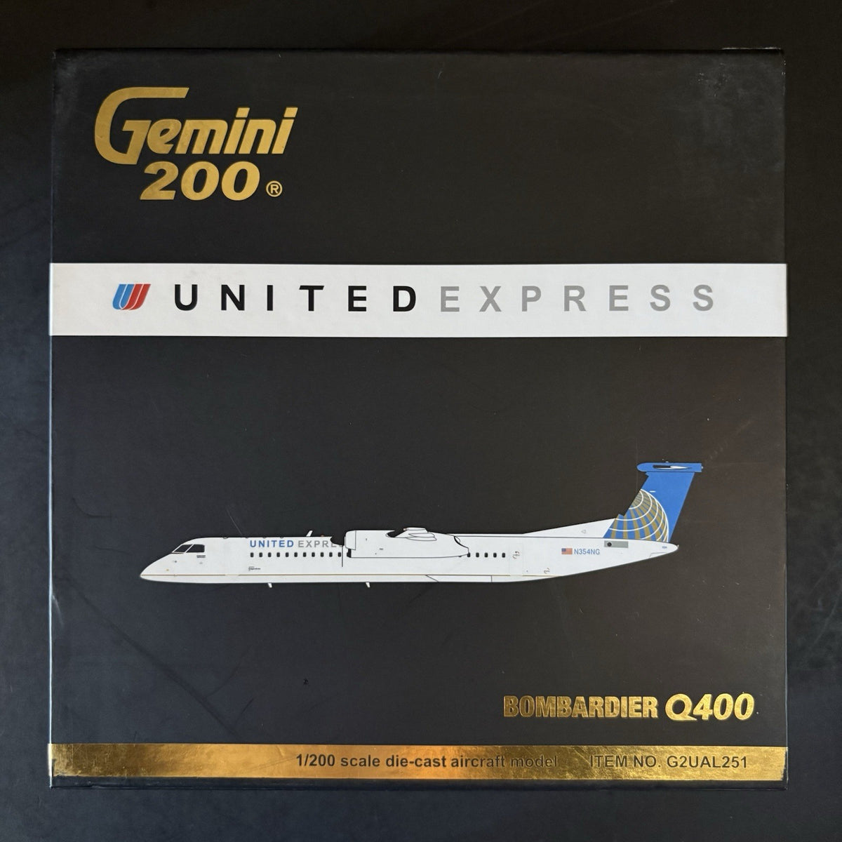 GeminiJets 1:200 United Express Bombardier Dash 8 Q400 N354NG G2UAL251 Model