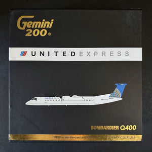 GeminiJets 1:200 United Express Bombardier Dash 8 Q400 N354NG G2UAL251 Model