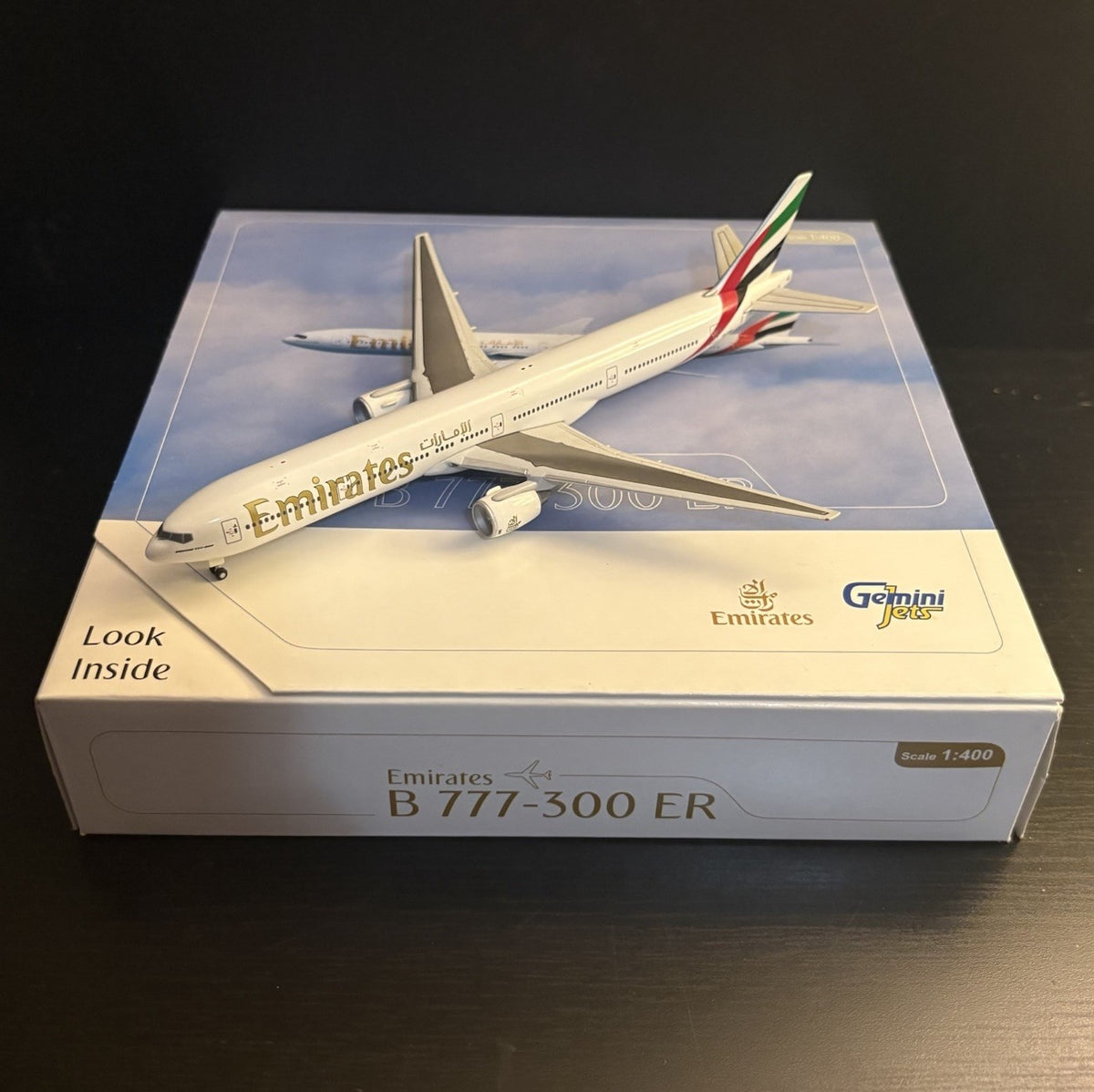 GeminiJets 1:400 Emirates Boeing 777-300ER A6-EMH GJUAE705 Scale Model Airplane