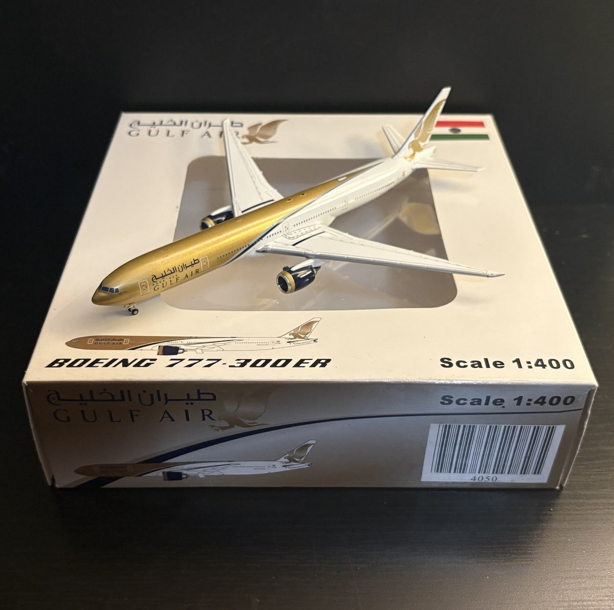 Flightline 400 Gulf Air Boeing 777-300ER 4050 VT-JEH 1:400 Scale Model Airplane
