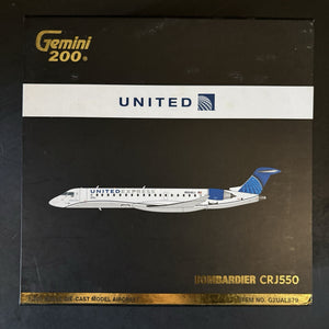 GeminiJets 1:200 United Express Bombardier CRJ-550 N504GJ G2UAL879 Scale Model