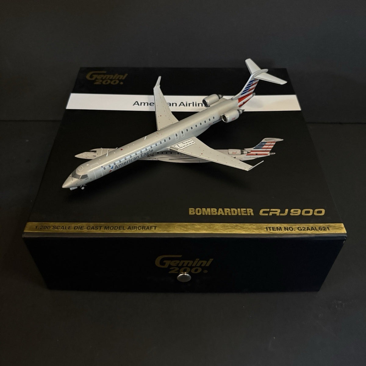 GeminiJets 1:200 American Airlines Bombardier CRJ-900 N584NN G2AAL621 Eagle