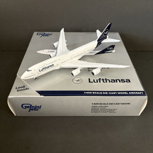 GeminiJets 1:400 Lufthansa Boeing 747-8 D-ABYC GJDLH1779 Scale Model Airplane