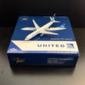 GeminiJets 1:400 United Airlines Boeing 737 MAX 9 N37555 GJUAL2226 Scale Model