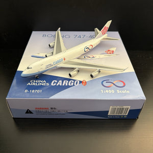 Phoenix Model 1:400 China Airlines Cargo Boeing 747-400F B-18701 04280 Scale
