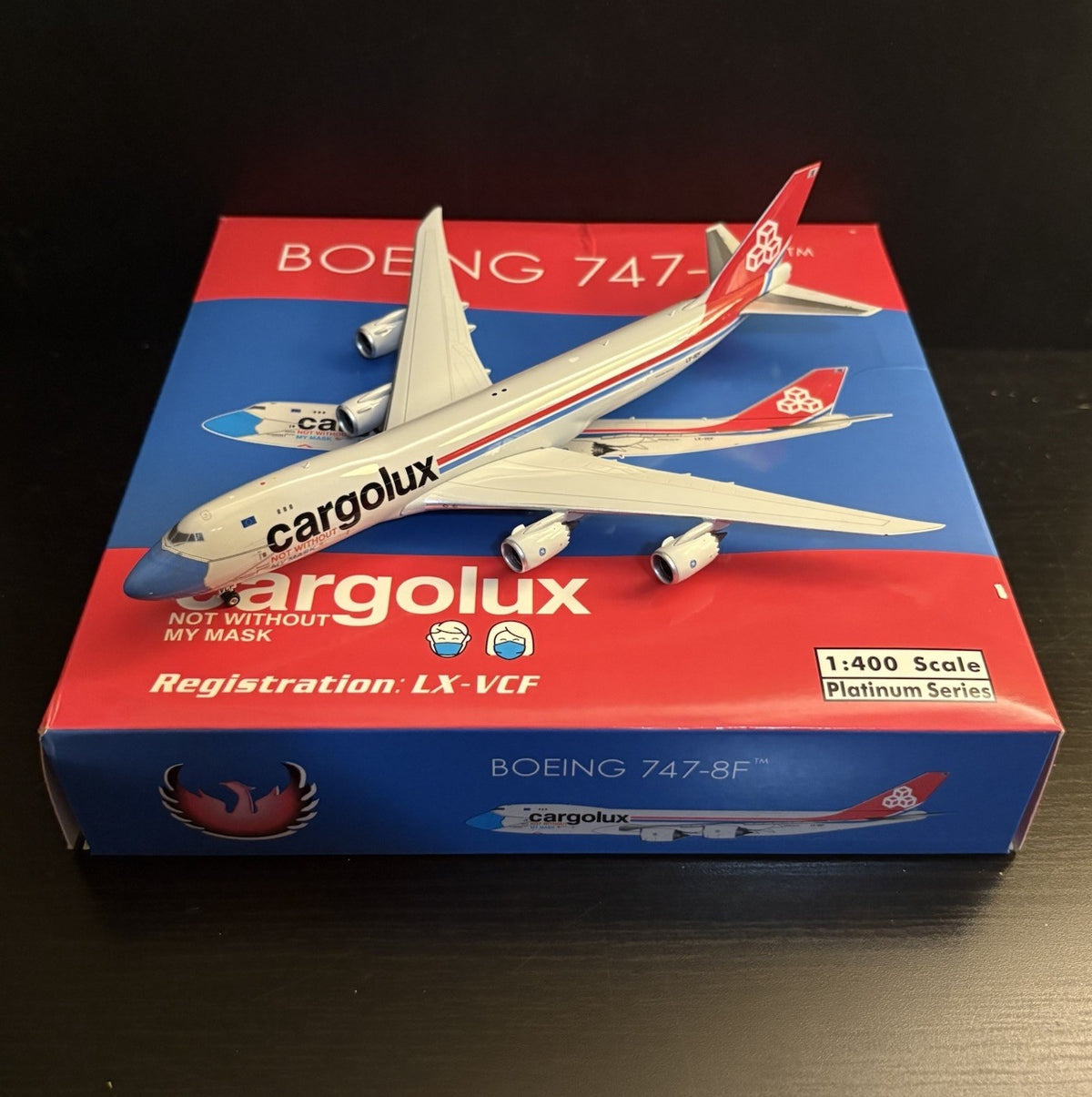 Phoenix Models 1:400 Cargolux Boeing 747-8F Mask LX-VCF PH411638 Scale Model
