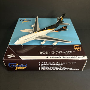 GeminiJets 1:400 UPS Boeing 747-400F N572UP GJUPS1571 Diecast Scale Model Plane