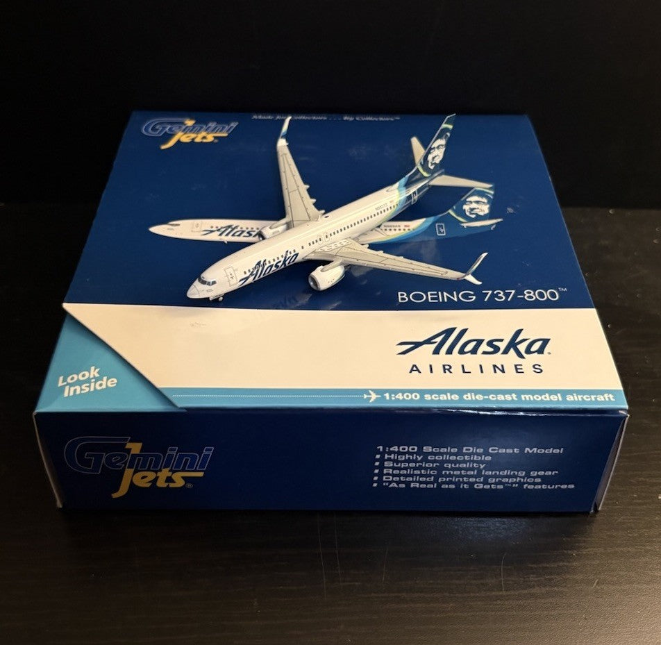 GeminiJets 1:400 Alaska Airlines Boeing 737-800 N563AS GJASA1501 Model Airplane
