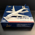 GeminiJets 1:400 United Airlines Boeing 747-400 N127UA GJUAL1067 Scale Airplane