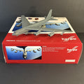 Herpa 1:200 USAF Boeing B-52 Stratofortress 58-0216 572002 Thunder Struck