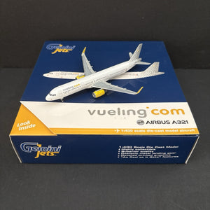 GeminiJets 1:400 Vueling Airbus A321 EC-MLM GJVLG1683 Diecast Scale Model Plane