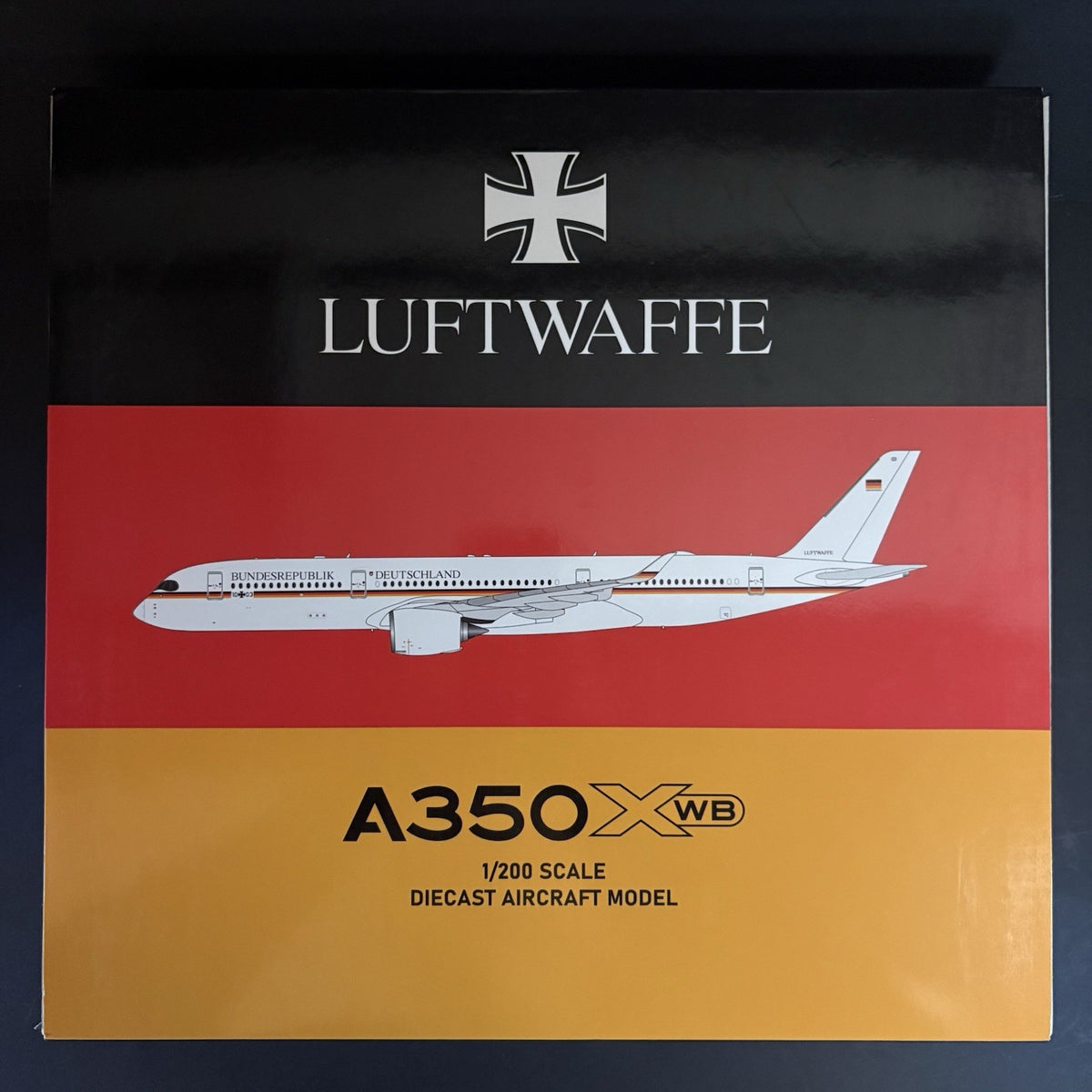 JC Wings 1:200 Luftwaffe Airbus A350-900ACJ 10+01 Diecast Scale Model XX20023