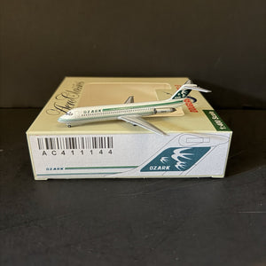 Aeroclassics 1:400 Ozark Douglas DC-9-32 N9832 AC411144 Diecast Scale Model