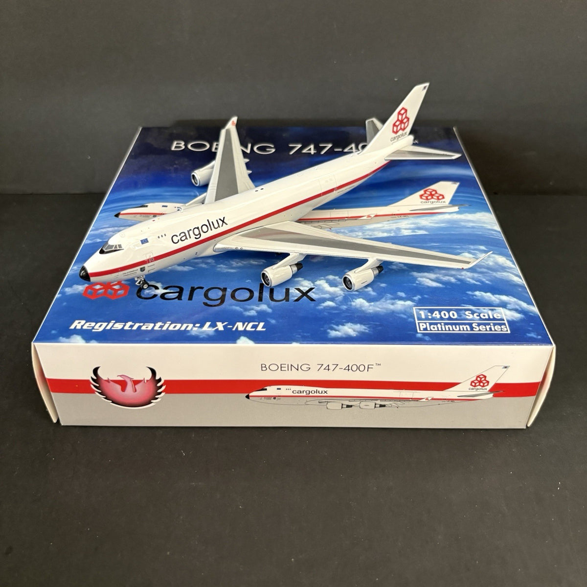 Phoenix Models 1:400 Cargolux Boeing 747-400ERF LX-NCL PH411637 Scale Diecast