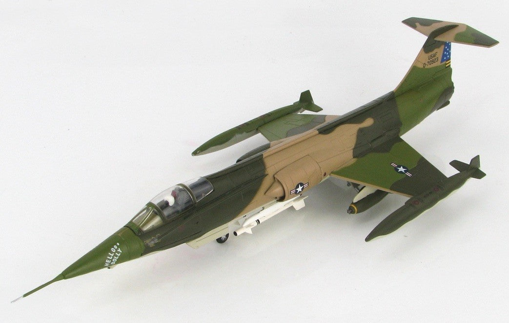 Hobby Master HA1041 1/72 Lockheed F-104C Hellooo Dolly 57-0923 Udorn Air Base