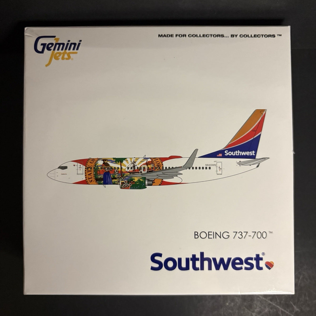 GeminiJets 1:400 Southwest Airlines Boeing 737-700 Florida One N945WN GJSWA1419