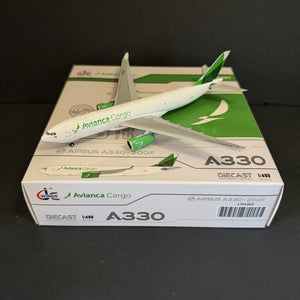 JC Wings 1:400 Avianca Cargo Airbus A330-200F N331QT LH4TPA362 LH4362 Model