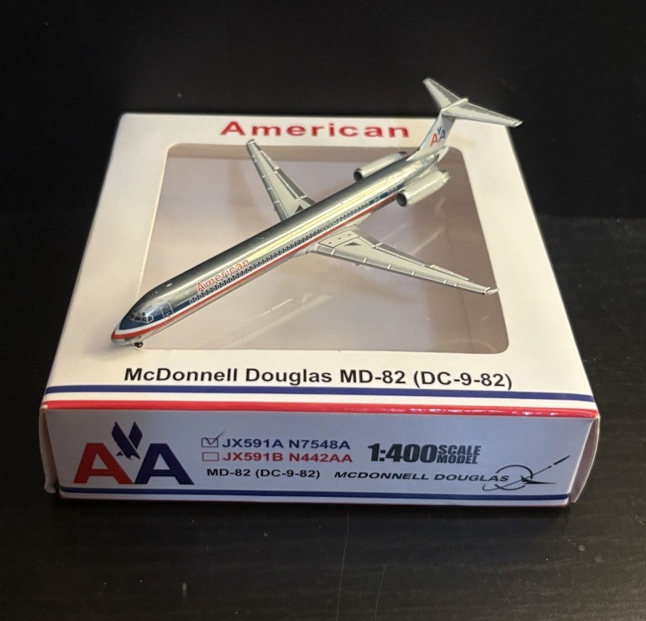 Jet-X 1:400 American Airlines MD-82 N7548A Diecast Scale Airplane Model Chrome