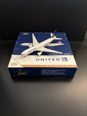 GeminiJets 1:400 United Airlines Boeing 777-200ER GJUAL1147 2012 Colors N792UA