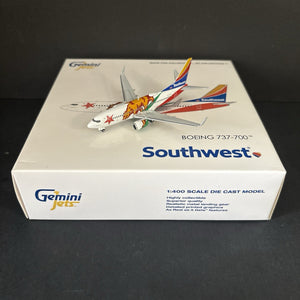 Gemini Jets 1:400 Southwest Airlines Boeing 737-700 GJSWA2020 N943WN