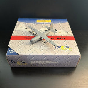 GeminiJets 1:400 USAF Lockheed C-130J Hercules 04-8152 GMUSA011 “Keesler AFB"