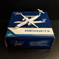 GeminiJets 1:400 WestJet Dash 8 Q400 C-FHEN GJWJA1305 Diecast Scale Model Plane