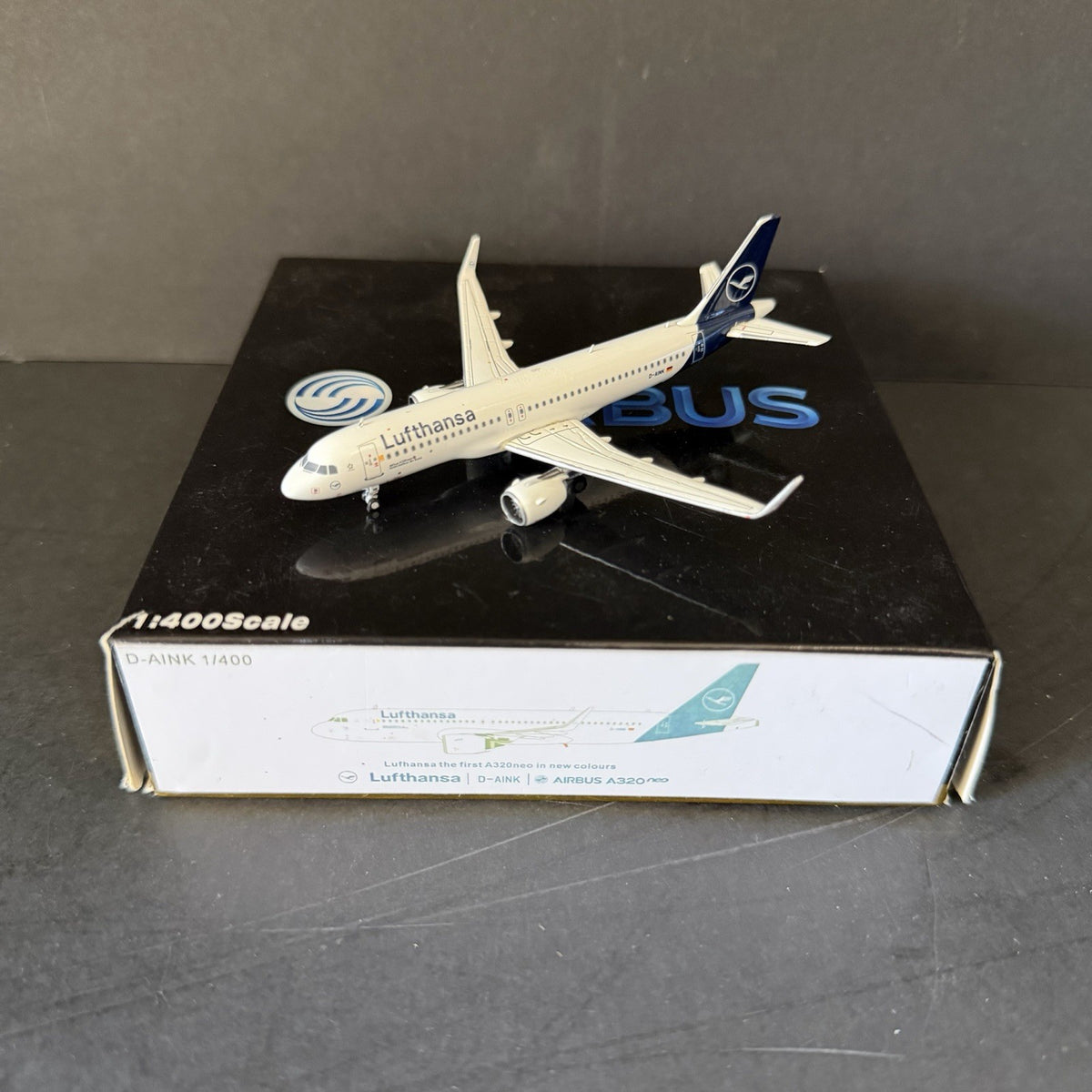 Panda Models 1:400 Lufthansa Airbus A320neo D-AINK Diecast Scale Model Airplane