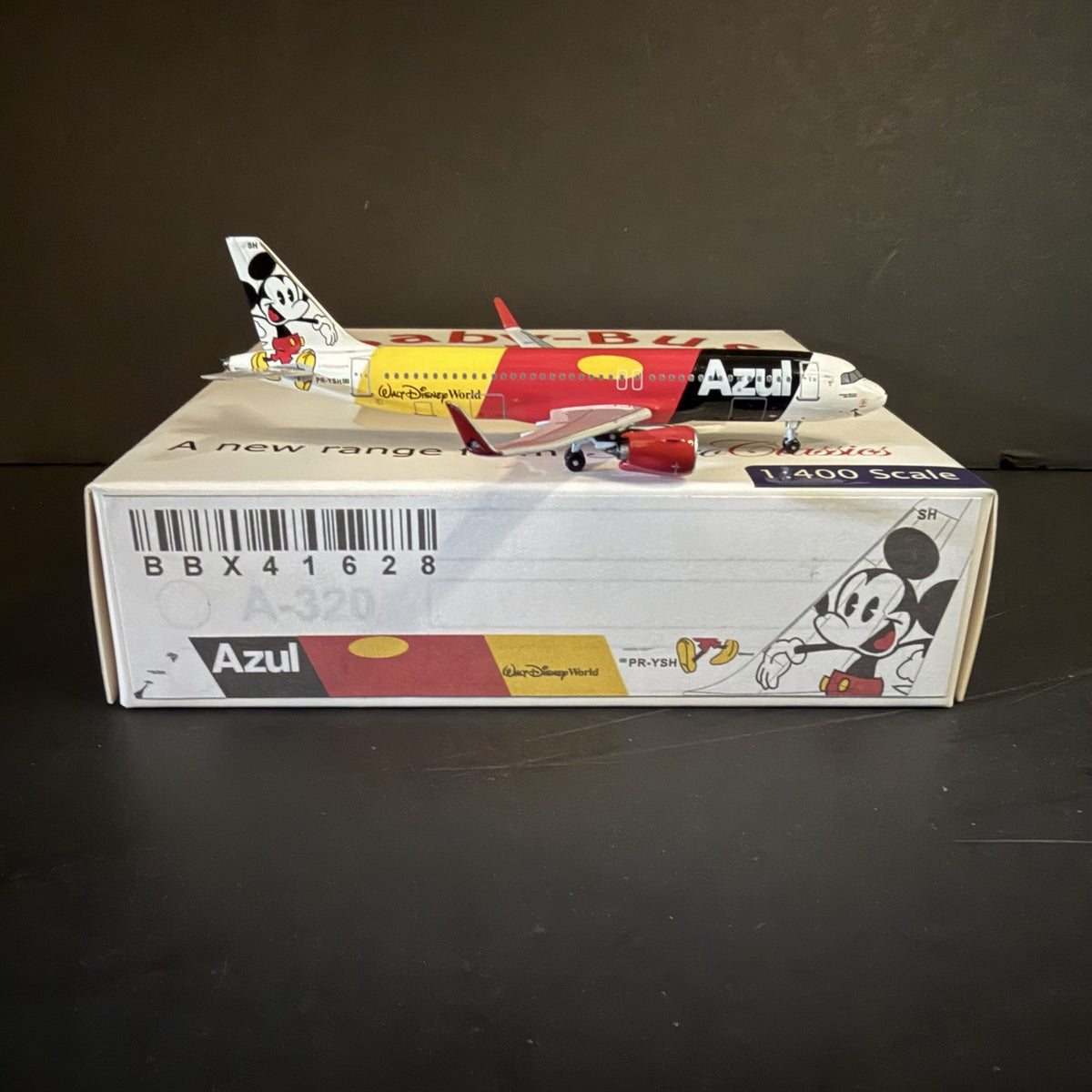 Aeroclassics 1:400 Azul Airbus A320neo Mickey Mouse PR-YSH BBX41628 Disney World