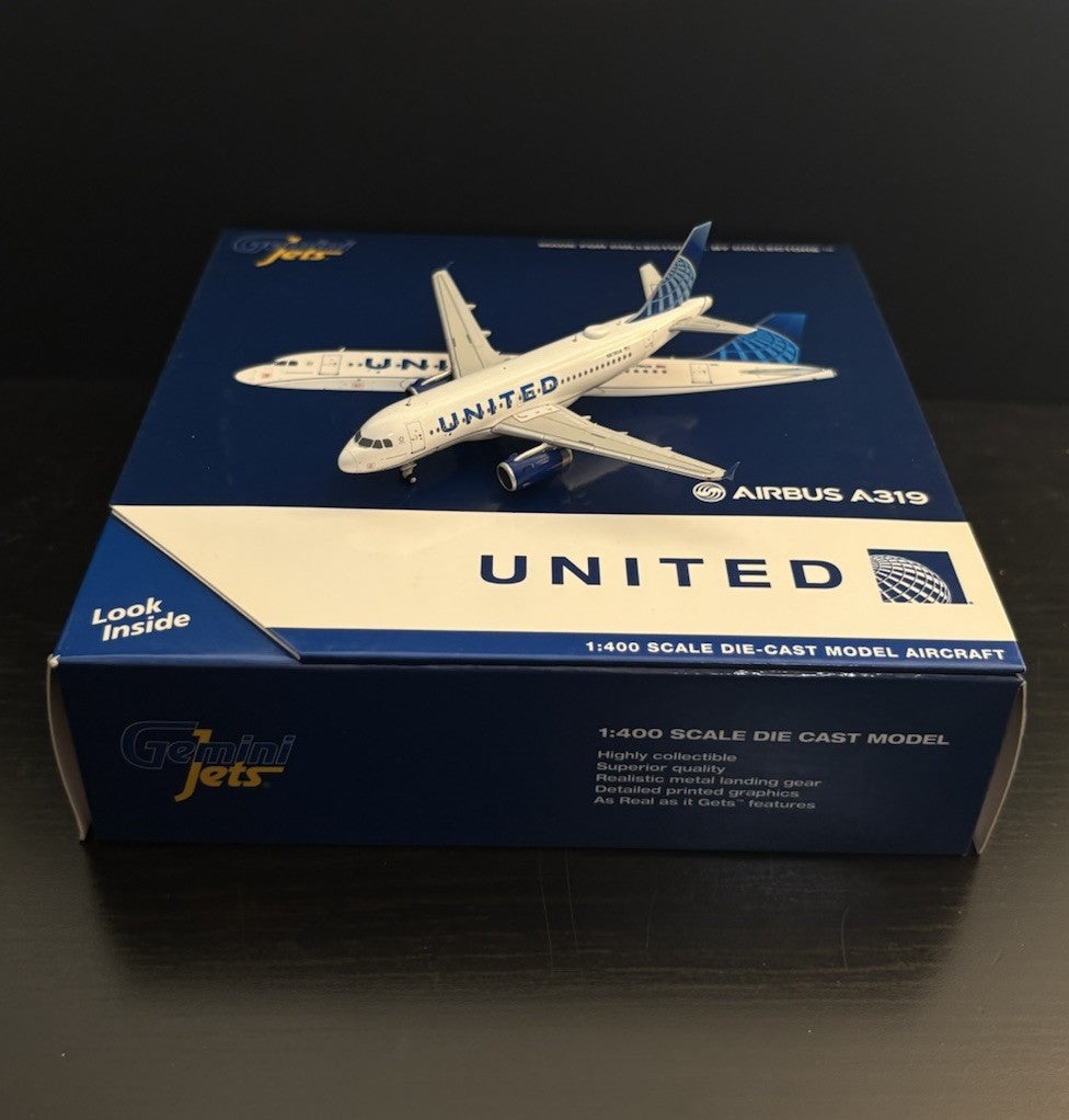 GeminiJets 1:400 United Airlines Airbus A319 N876UA GJUAL1914 Scale Model Plane