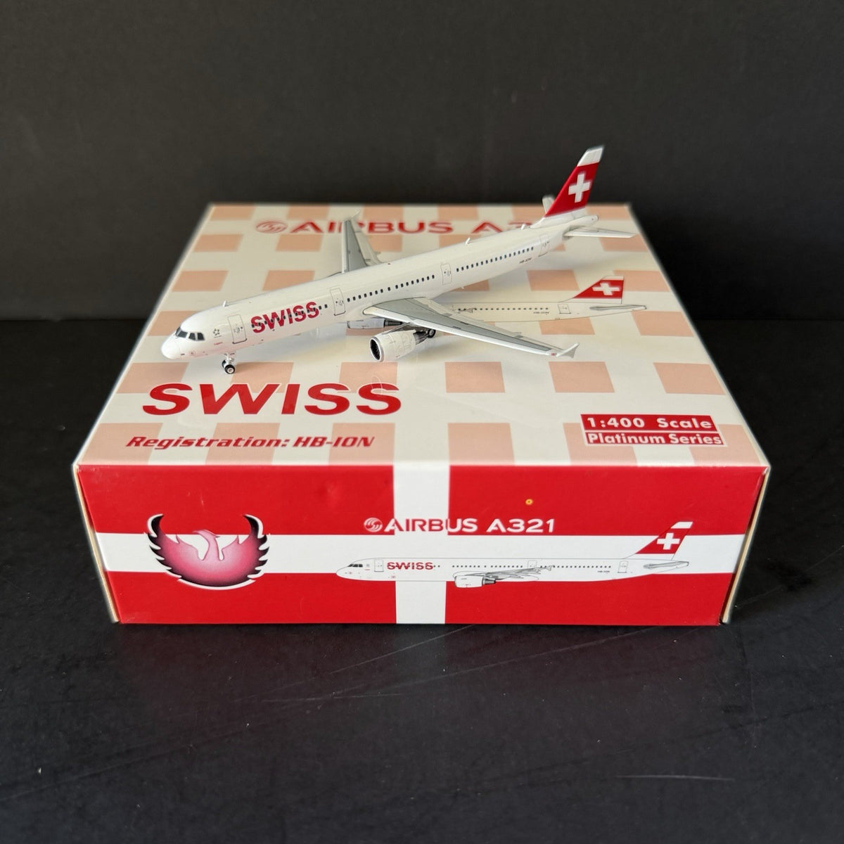 Phoenix Models 1:400 Swiss Airbus A321 HB-ION Diecast Scale Model Airplane