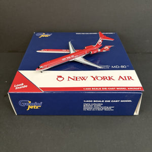 GeminiJets 1:400 New York Air McDonnell Douglas MD-80 N805NY GJNYA1967 Model