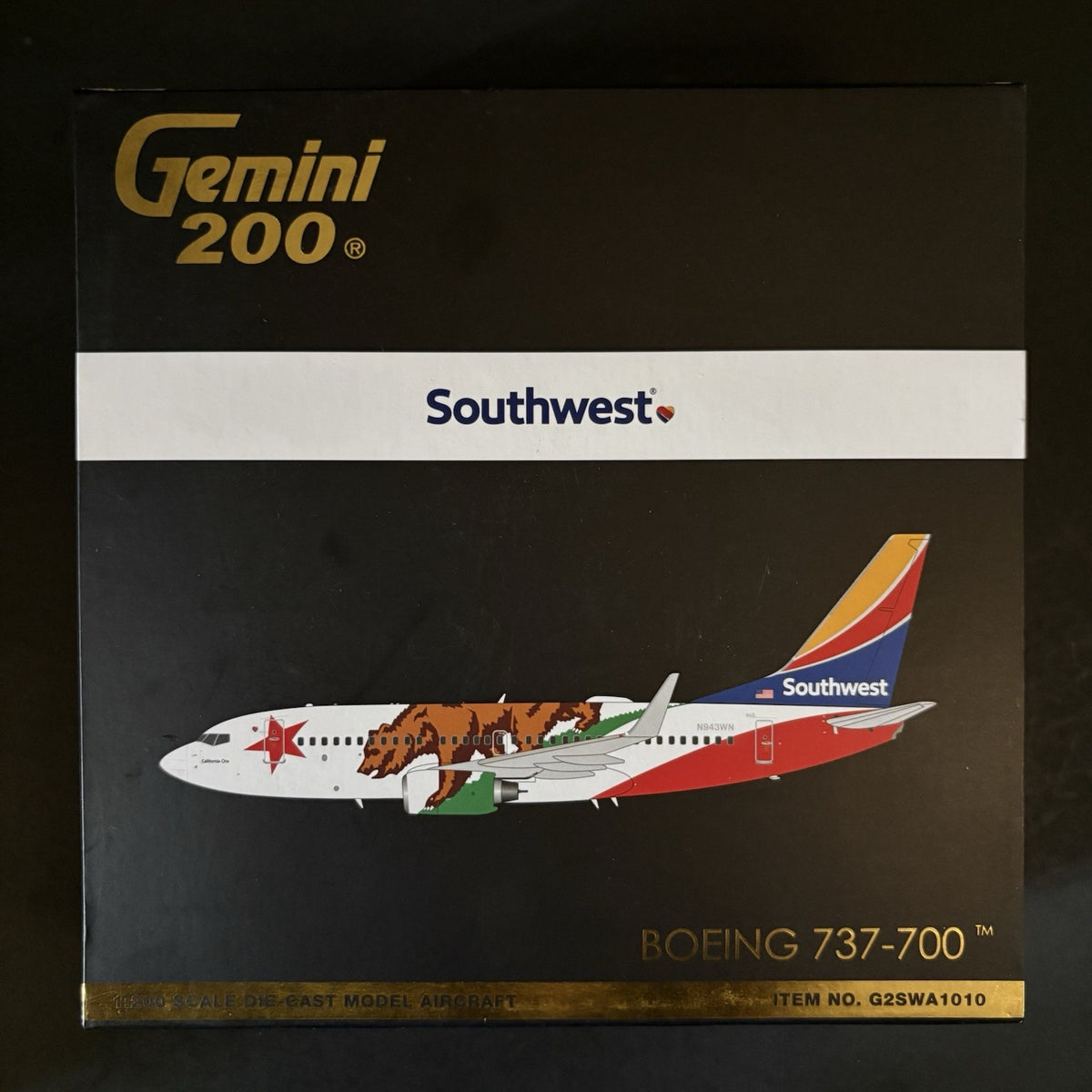 GeminiJets 1:200 Southwest Airlines Boeing 737-700 N943WN G2SWA1010 Scale Model