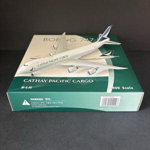 Phoenix Models 1:400 Cathay Pacific Boeing 747-8F B-LJL PH404429 Scale Diecast