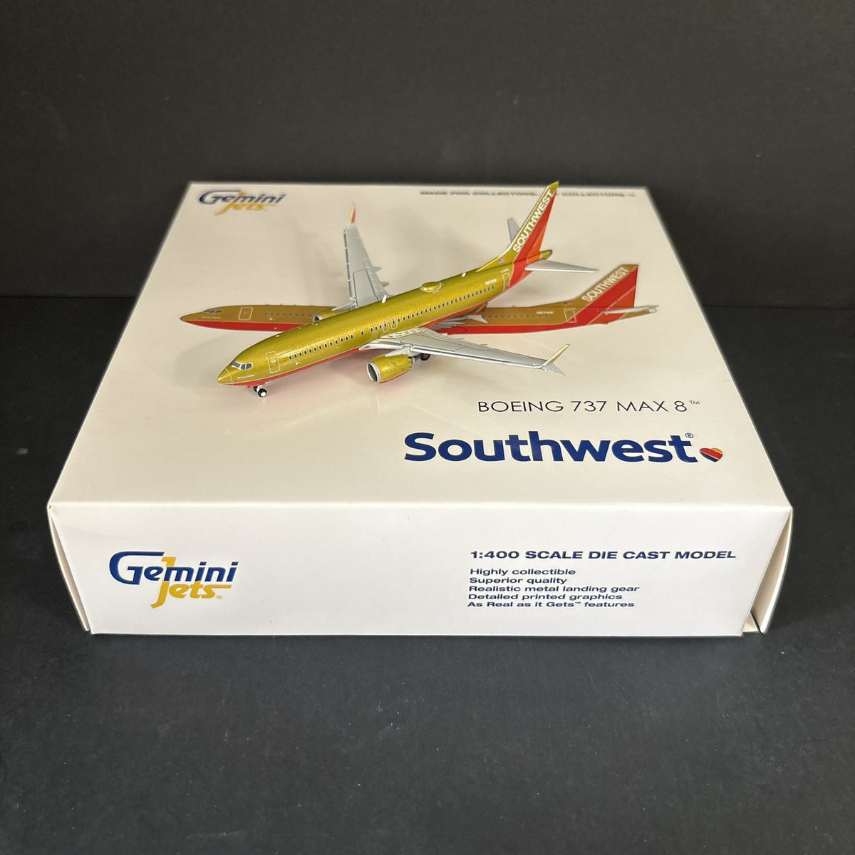 GeminiJets 1:400 Southwest Airlines 737 MAX 8 Gold Retro N871HK GJSWA2186 Model