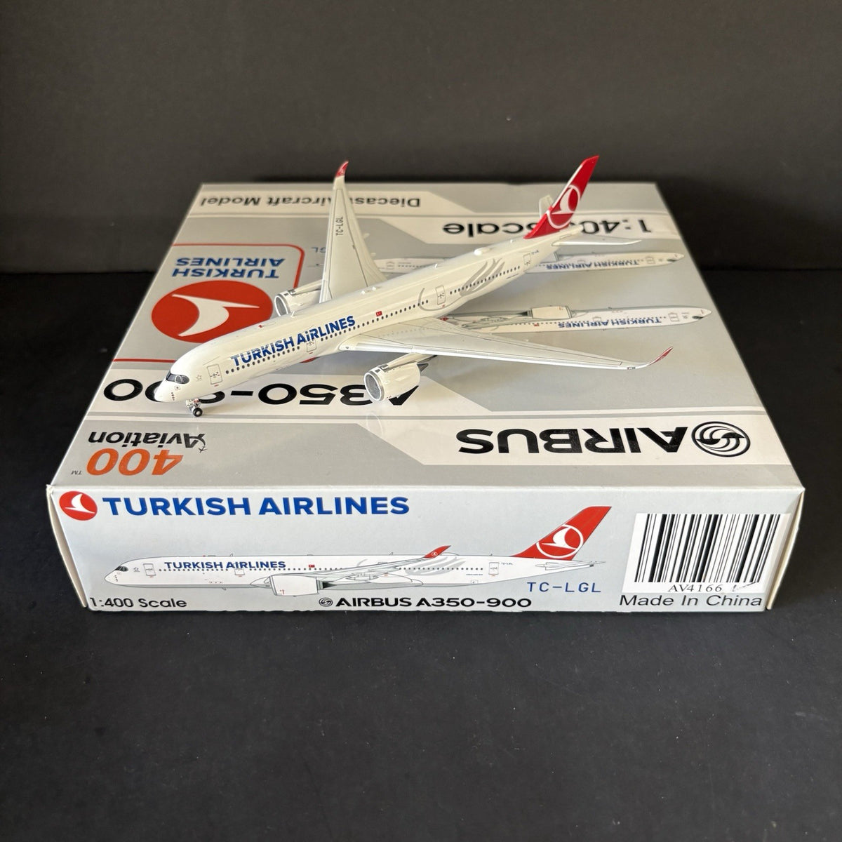 Aviation400 Turkish Airlines Airbus A350-900 TC-LGL AV4166 1:400 Scale Model
