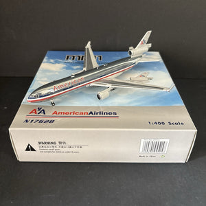 Phoenix Model 1:400 American Airlines McDonnell Douglas MD-11 N1762B 04515