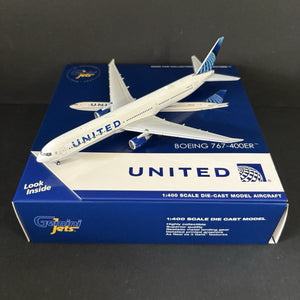 GeminiJets 1:400 United Airlines Boeing 767-400ER N76064 GJUAL2152 Scale Model