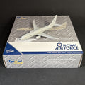 GeminiJets 1:400 RAF Boeing P-8 Poseidon MRA1 ZP806 GMRAF136 Diecast Scale Model