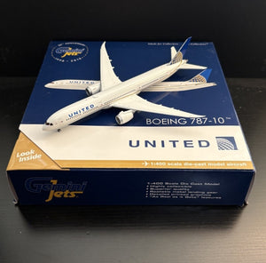 GeminiJets 1:400 United Airlines 787-10 Dreamliner N78791 GJUAL1785 Scale Model