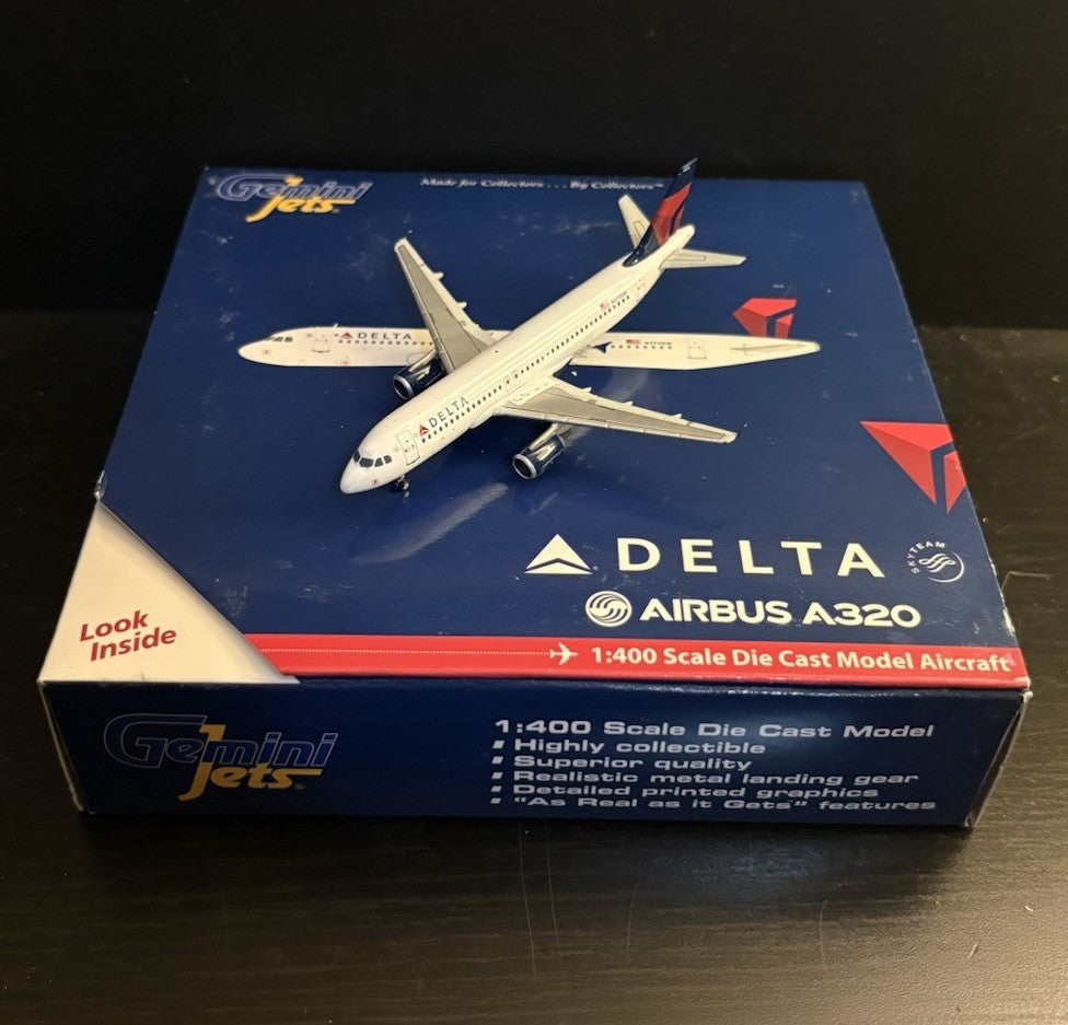 GeminiJets 1:400 Delta Air Lines Airbus A320 N373NW GJDAL1155 Scale Model RARE