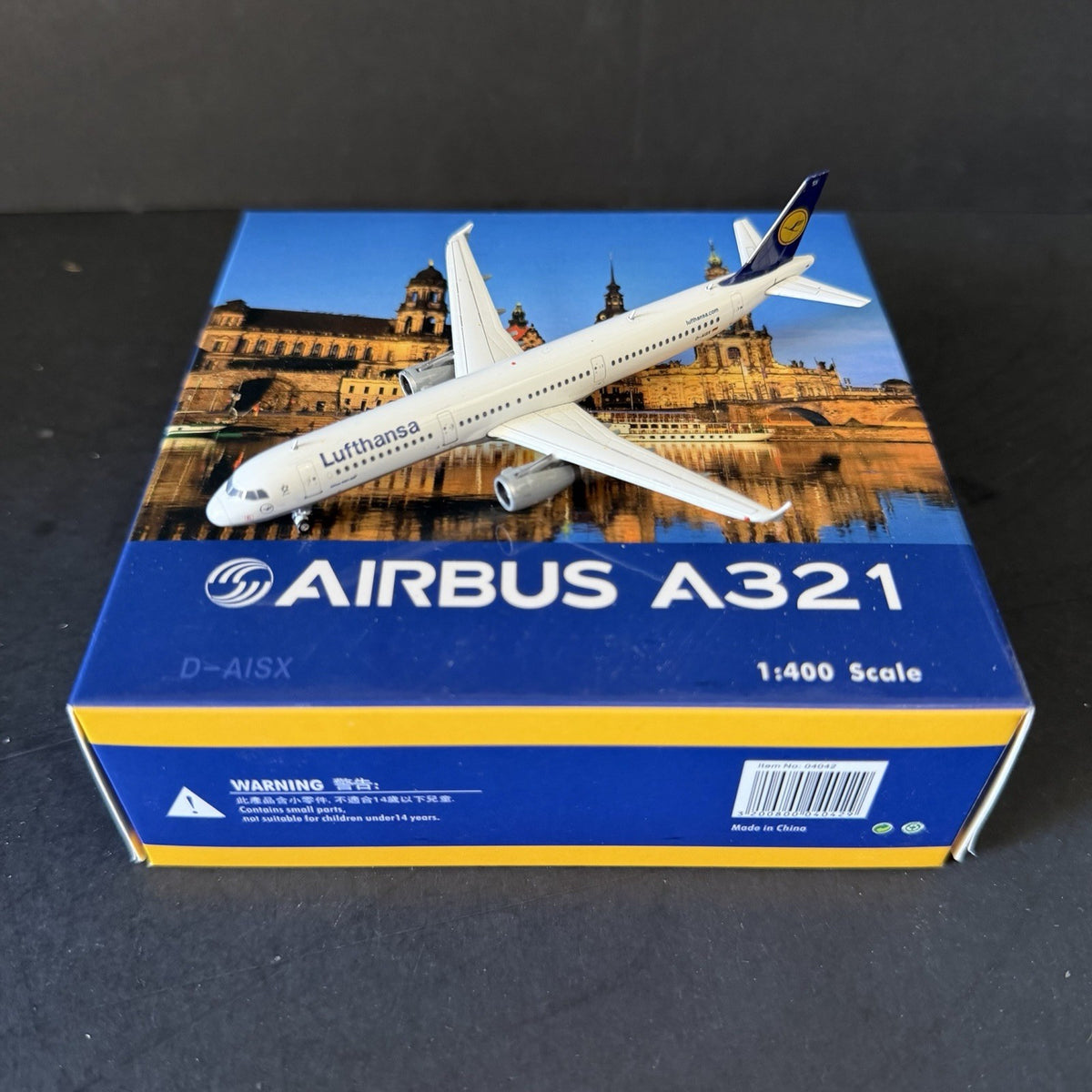 Phoenix Models 1:400 Lufthansa Airbus A321-200 D-AISX 04042 Diecast Scale Model