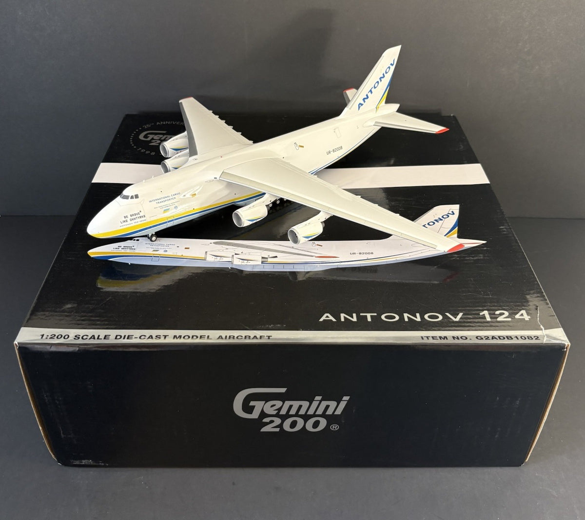 GeminiJets 1:200 Antonov Airlines An-124 UR-82008 G2ADB1082 Scale Model Plane