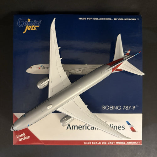 GeminiJets 1:400 American Airlines Boeing 787-9 Dreamliner N825AA GJAAL1868