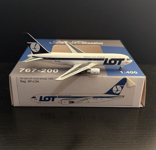 Aeroclassics 1:400 LOT Polish Airlines Boeing 767-200 SP-LOA ACSPLOA Scale Model