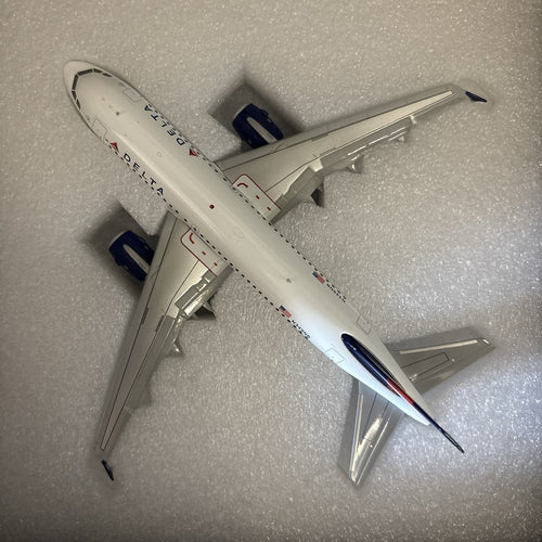 GeminiJets 1:200 Delta Air Lines Airbus A319 N349NB G2DAL441 Diecast Scale Model
