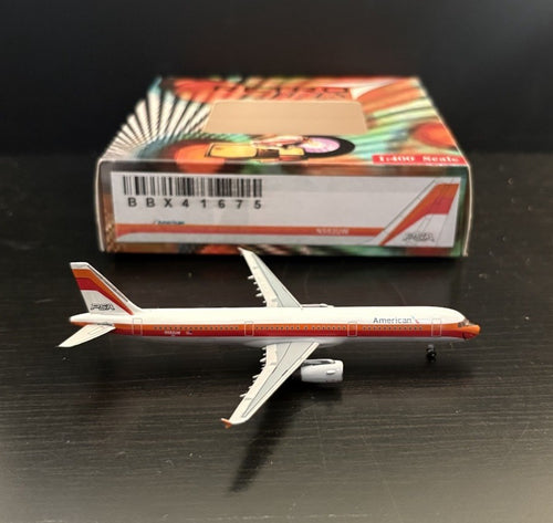 Aeroclassics 1:400 American Airlines PSA A321-200 N582UW BBX41675 Scale Model