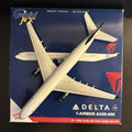 GeminiJets 1:400 Delta Air Lines Airbus A330-300 N801NW GJDAL932 Scale Model