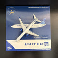 GeminiJets 1:400 United Airlines Boeing 737 MAX 9 N37555 GJUAL2226 Scale Model