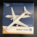 GeminiJets 1:400 United Airlines Boeing 767-300ER N675UA Post Merger GJUAL1396